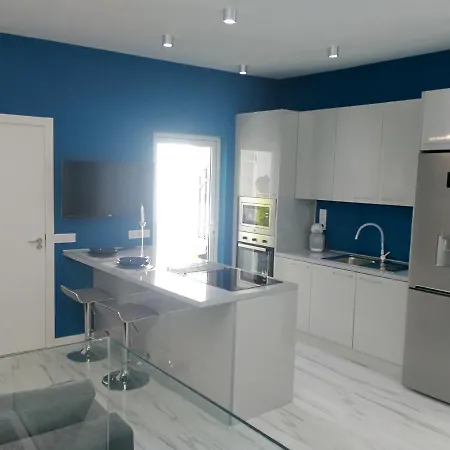 Spacious In Palmas De Gran Canaria 140 M² Parking Included Daire Las Palmas de Gran Canaria